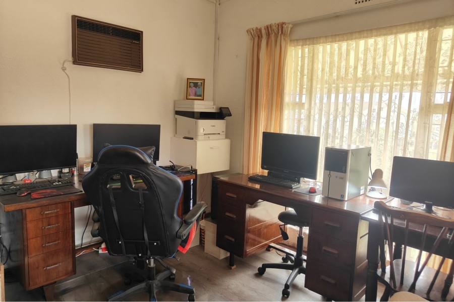 5 Bedroom Property for Sale in Dalsig Western Cape